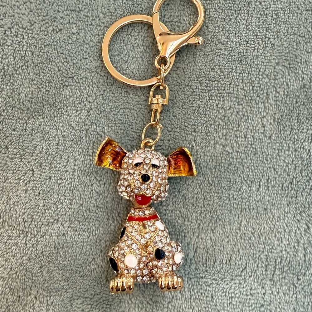 Dog Keychain with Gold Accents with moveable head NWOT